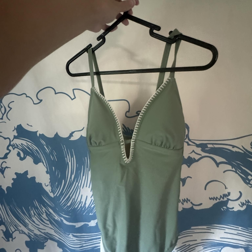 NWT sage green one piece with adjustable straps - Picture 5 of 8